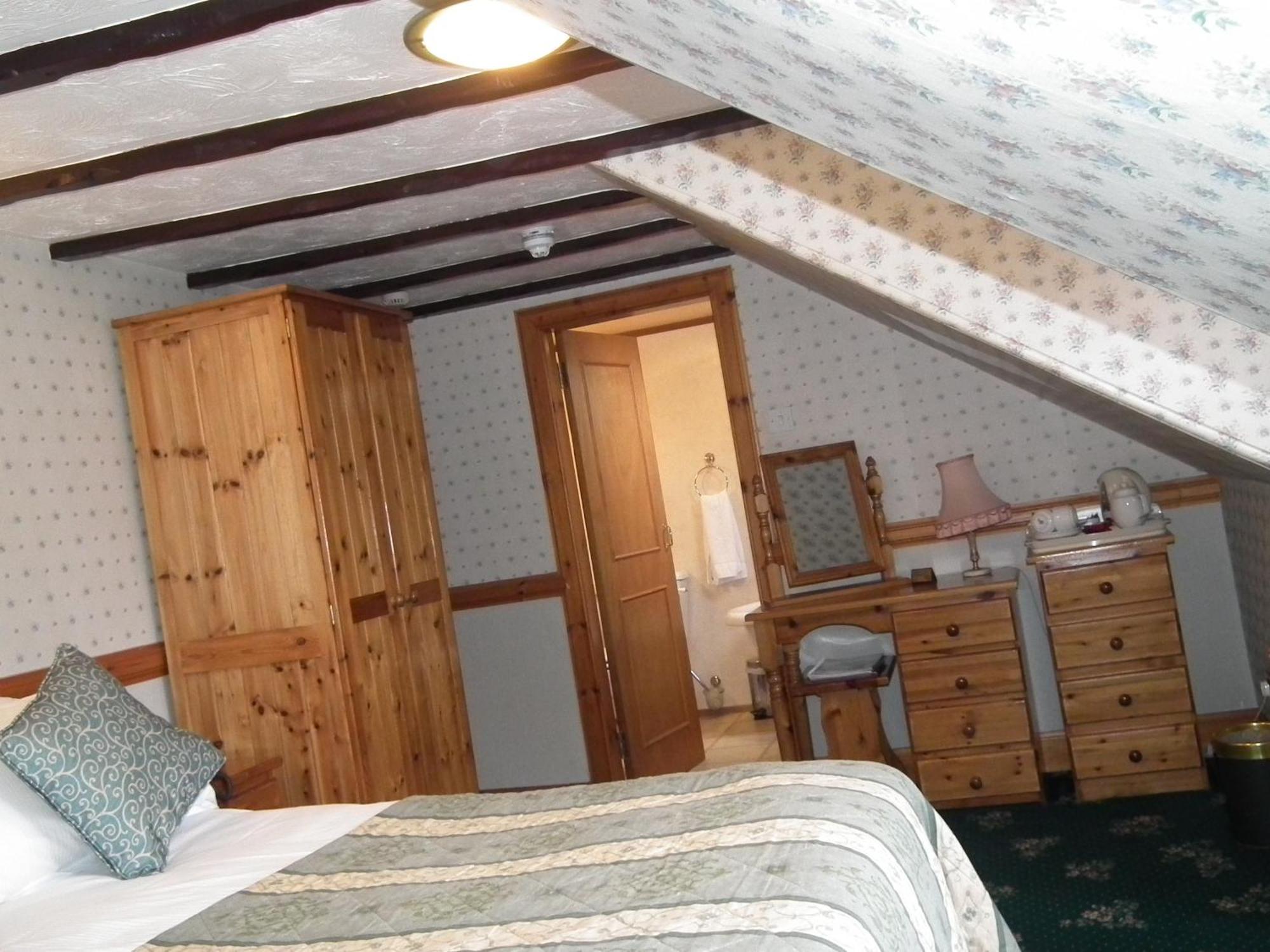 Ardlui Hotel Szoba fotó